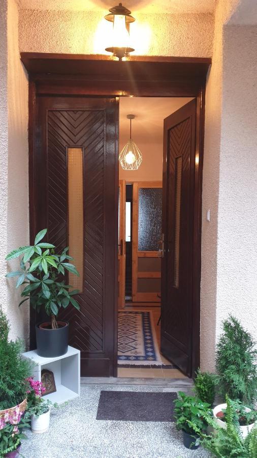 Casa Arion Apartman Herkulesfürdő Kültér fotó